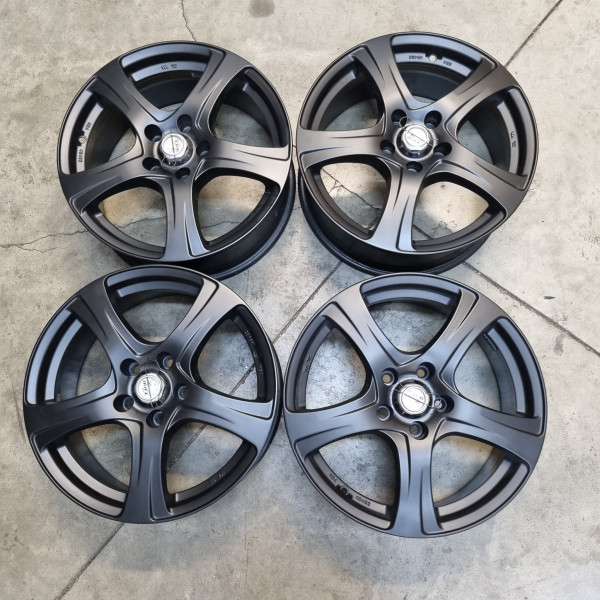 5X112 R17 7.0J ET40 66.6