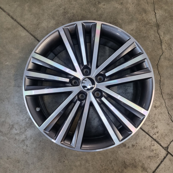 5x112 R19 7.0J ET43 57.1