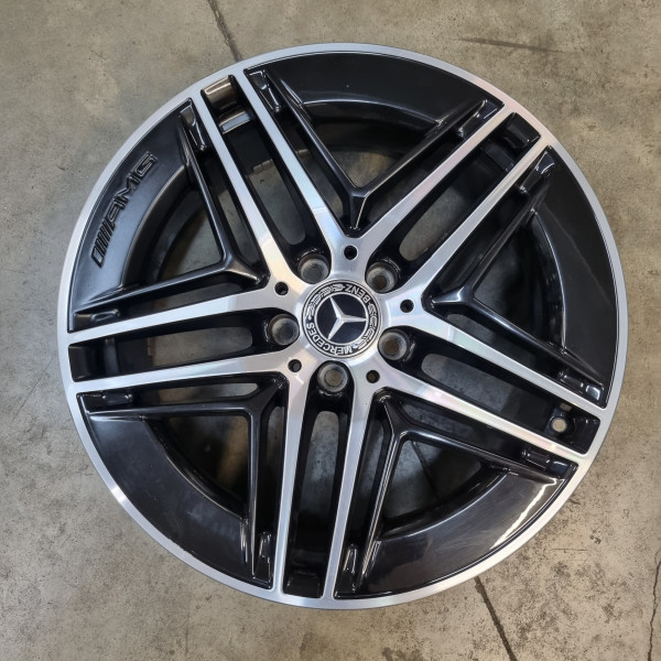 5x112 R19 8.0J ET52 66.6