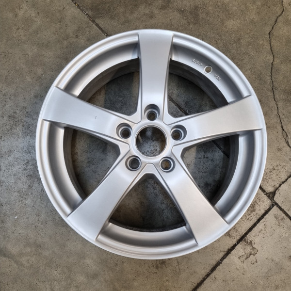 5x108 R16 6.5J ET50 70.1
