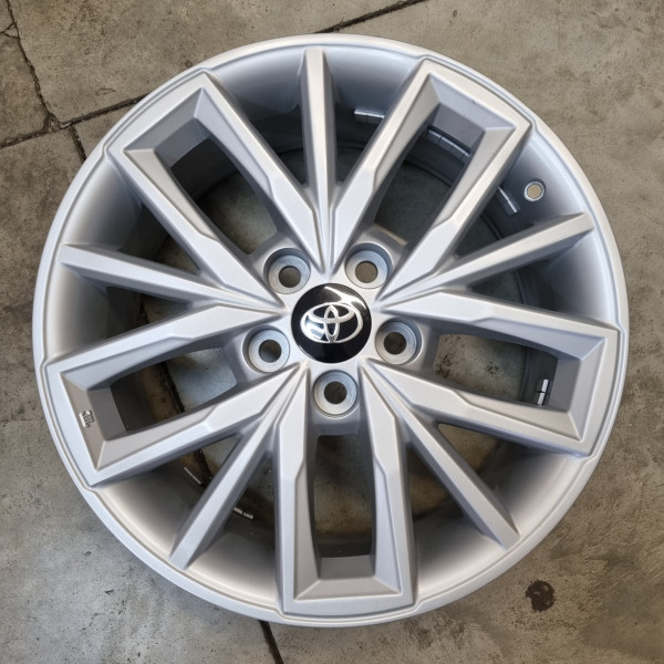 5x114.3 R17 7.0J ET40 60.1