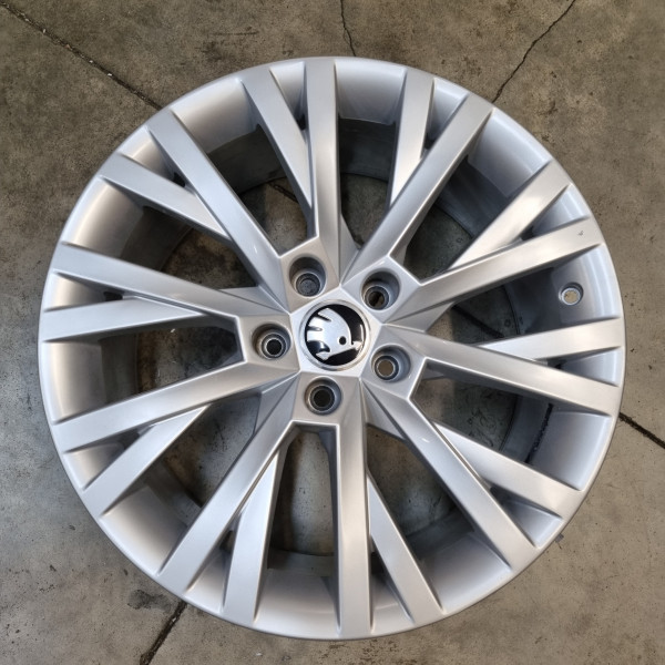 5x112 R18 8.0J ET44 57.1