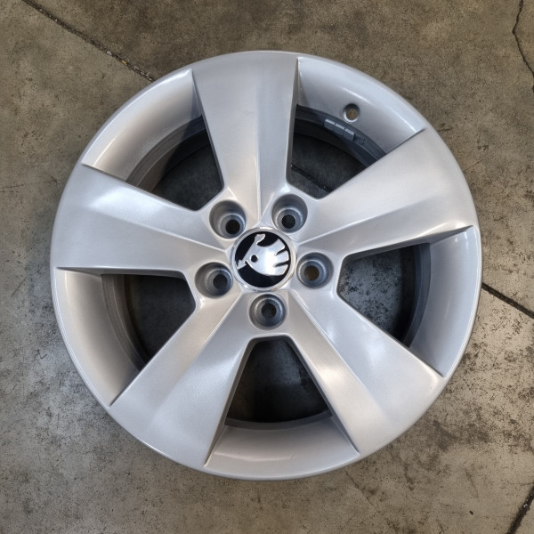 5x100 R15 6.0J ET38 57.1