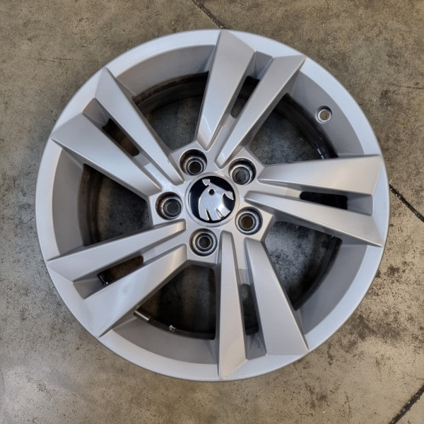 5x100 R15 6.0J ET38 57.1