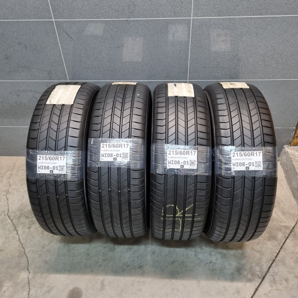 215/60R17 KUMHO DOT3324