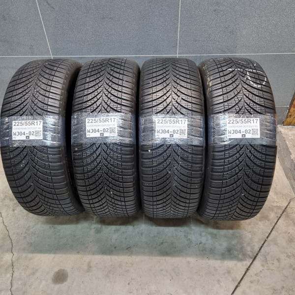 225/55R17 GOODYEAR DOT2321 4S