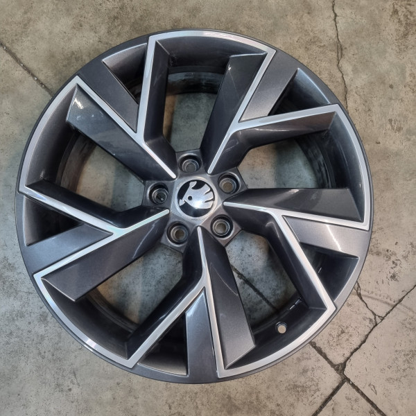 5x112 R19 7.0J ET43 57.1