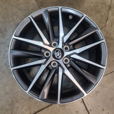 5x114.3 R18 8.0J ET50 60.1