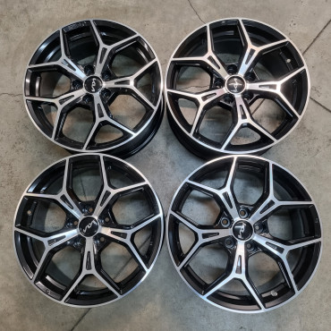 5x114.3 R18 7.5J ET51 67.1 MAK EPICA Black Mirror
