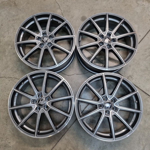 5x100 R18 7.0J ET39 57.1