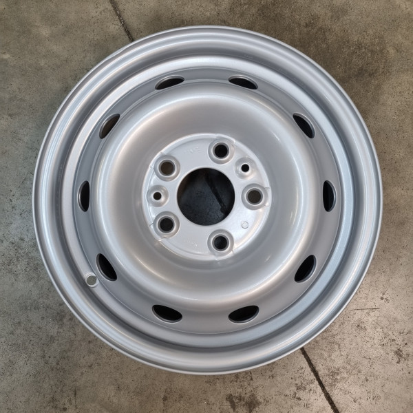 5x118 R15 6.0J ET68 71.1