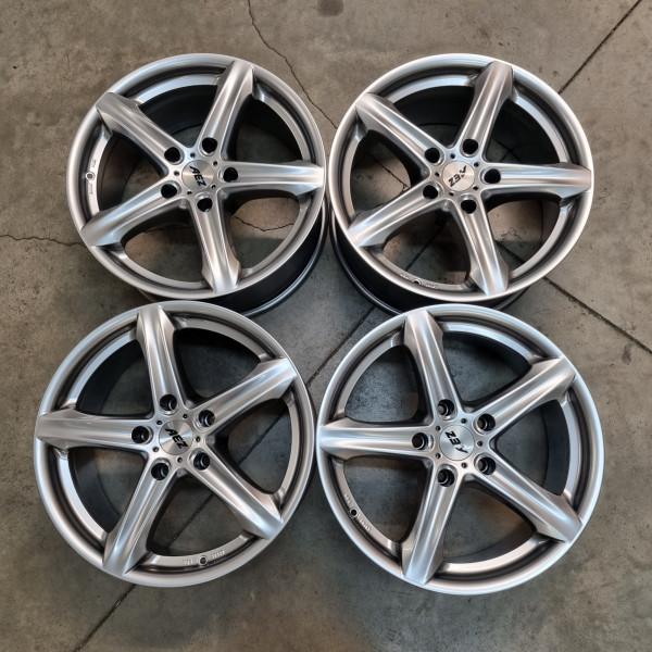 5x114.3 R19 8.5J ET28 71.6 AEZ YACHT Silver