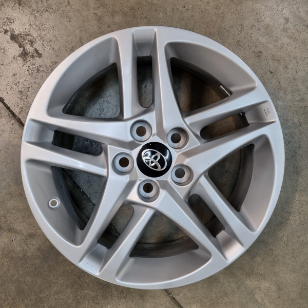 5x114.3 R17 6.5J ET46 60.1