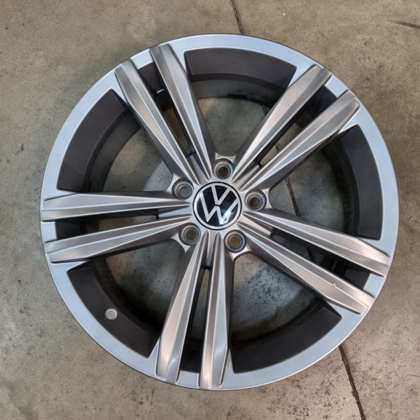5x112 R18 7.0J ET45 57.1
