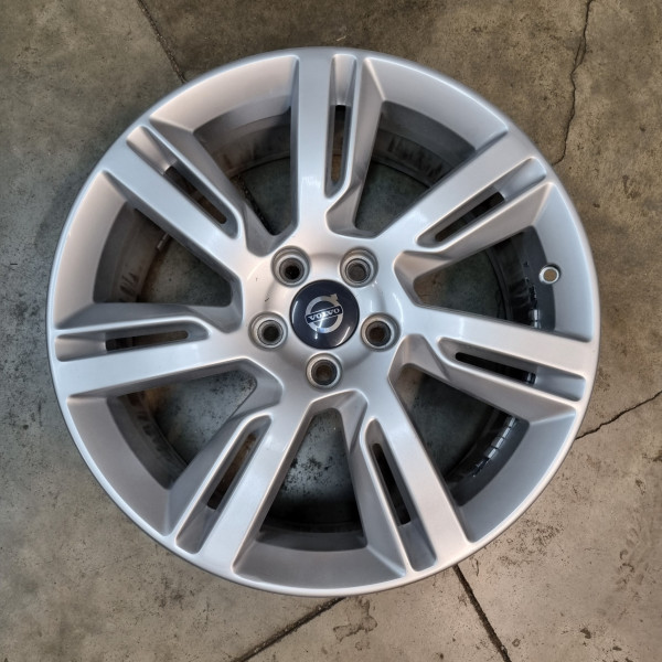 5x108 R18 8.0J ET55 63.4