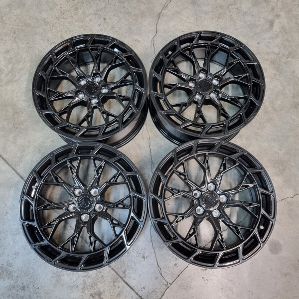 5x112 R18 8.0J ET30 66.6 79Wheels SCF-Z BG