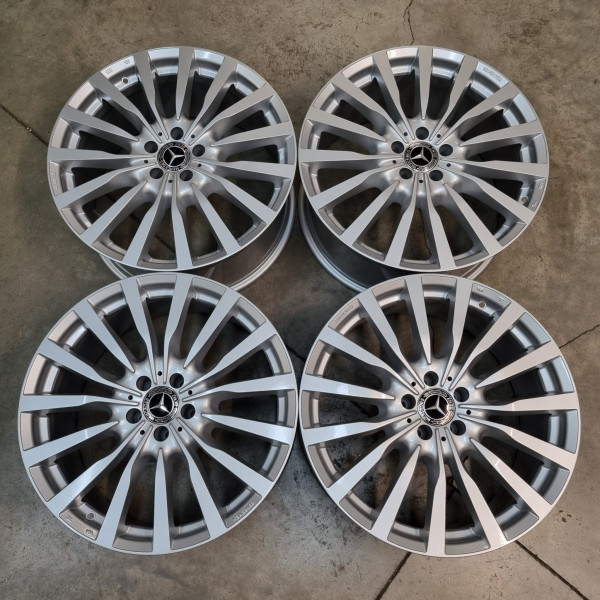 5x112 R18 9J ET33 66.6 MAK KRONE Silver