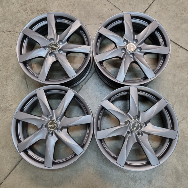 5x105 R17 7.5J ET40 56.6 PROLINE BX100 Metal grey