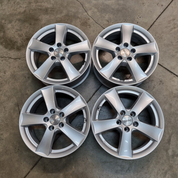 5x98 R15 6J ET38 58.1 DEZENT TX Silver