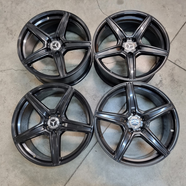 5x112 R19 9.0J ET35 73.1