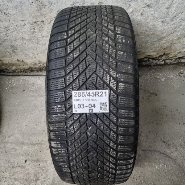 285/45R21 PIRELLI DOT3825