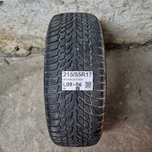 215/55R17 NOKIAN DOT3820