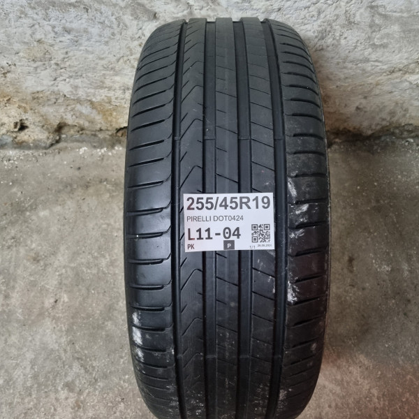 255/45R19 PIRELLI DOT0424