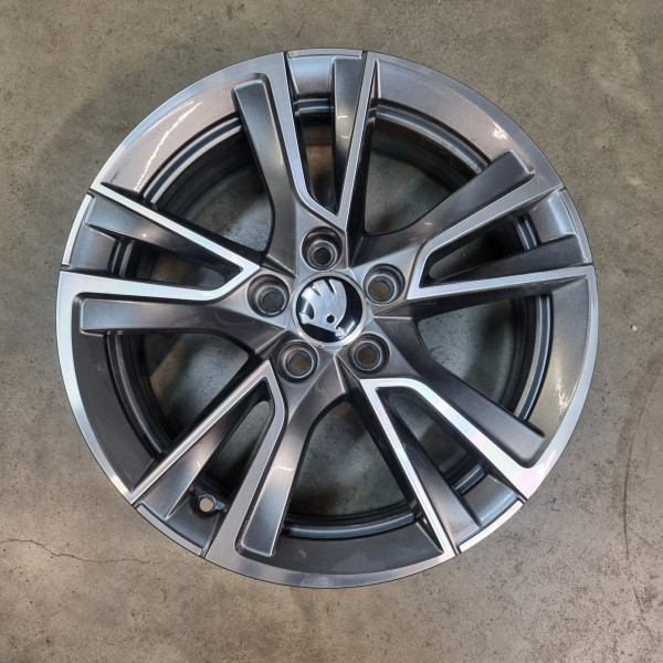 5x100 R16 6.0J ET45 57.1