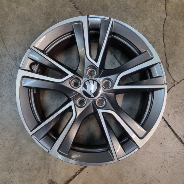 5x100 R16 6.0J ET45 57.1