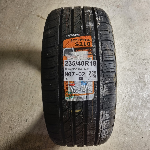 235/40R18 TRACMAX DOT3721