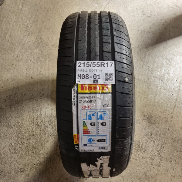215/55R17 PIRELLI DOT3715