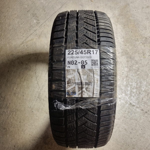 225/45R17 FORTUNA DOT1919