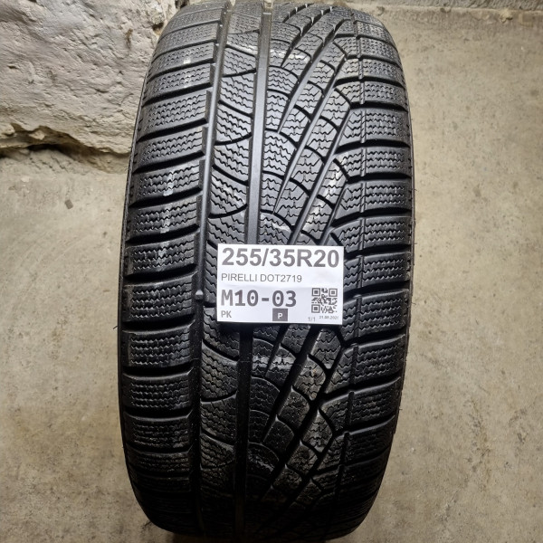 255/35R20 PIRELLI DOT2719