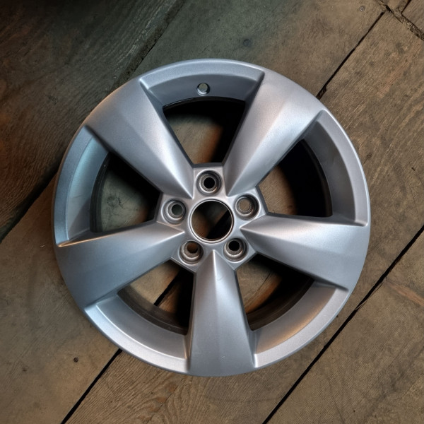 5x100 R15 6.0J ET38 57.1