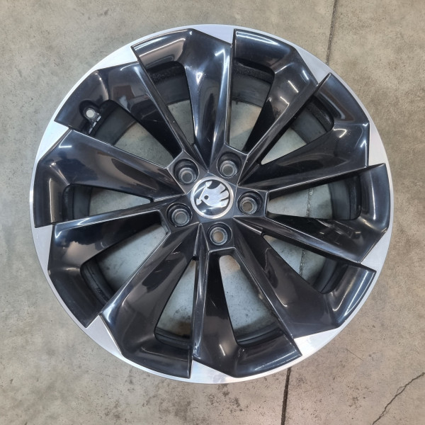 5x112 R19 8.0J ET44 57.1
