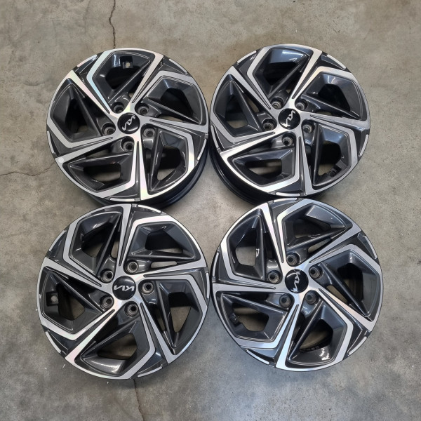 5x114.3 R16 6.5J ET50 67.1