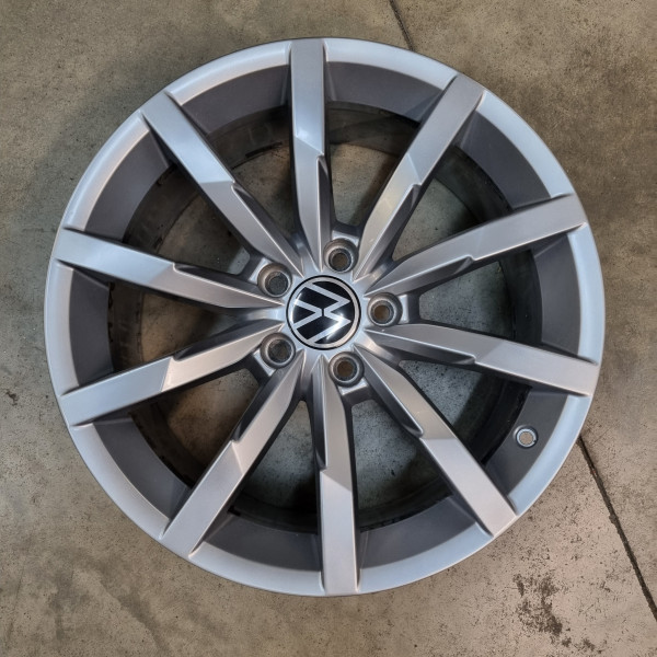 5x112 R18 8.0J ET44 57.1
