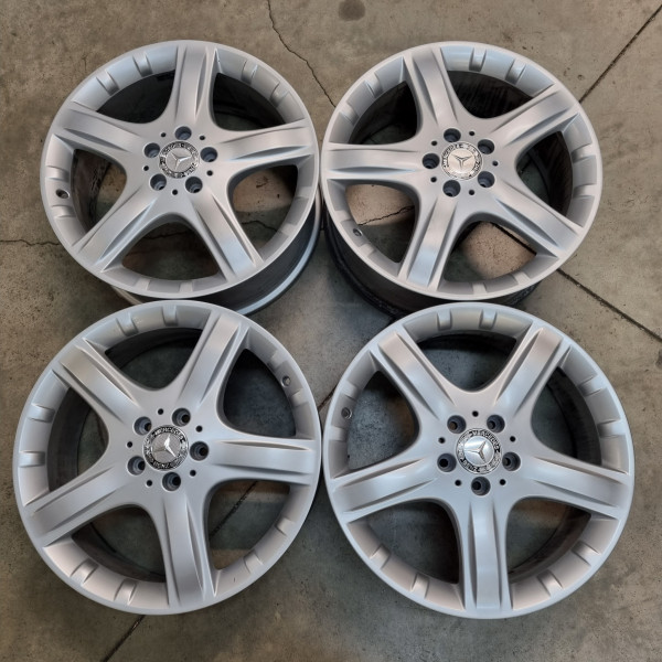 5x112 R19 8.0J ET67 66.6