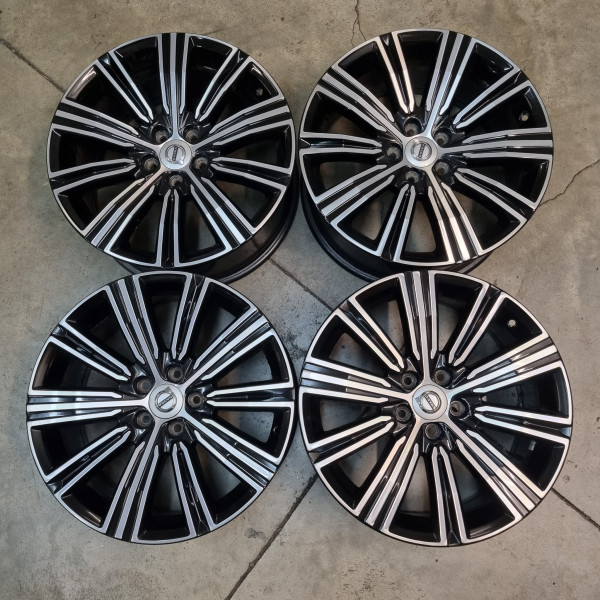 5x108 R18 8.0J ET42 64.1