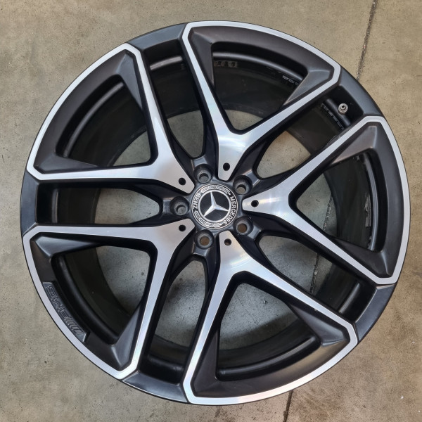5x112 R21 11.0J ET47 66.6