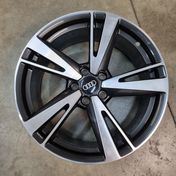 5x112 R19 8.5J ET44 57.1