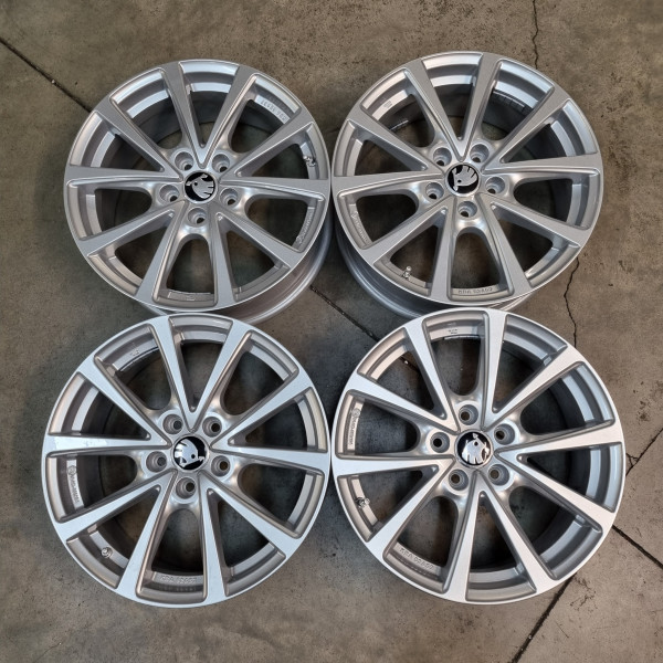 5x112 R17 7.0J ET40 57.1