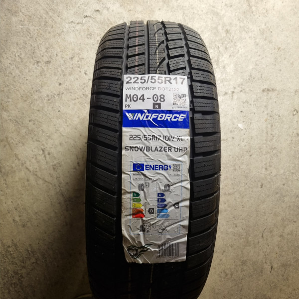 225/55R17 WINDFORCE DOT2122