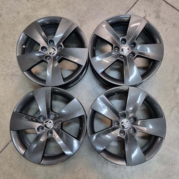 5x100 R16 6.0J ET38 57.1