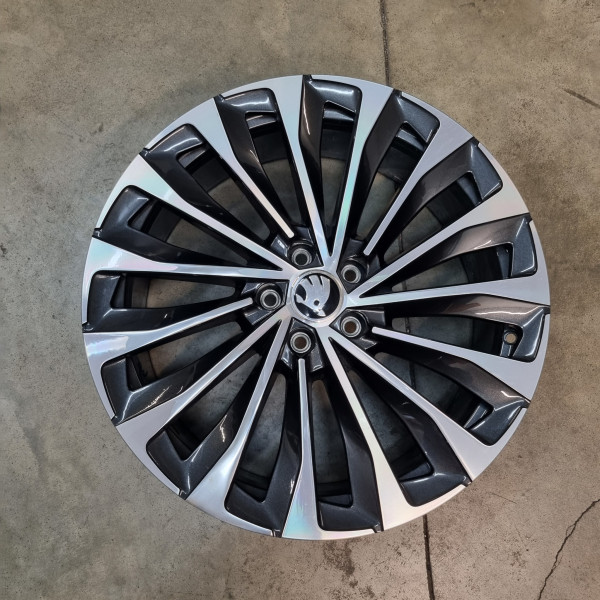 5x112 R20 8.0J ET45 57.1