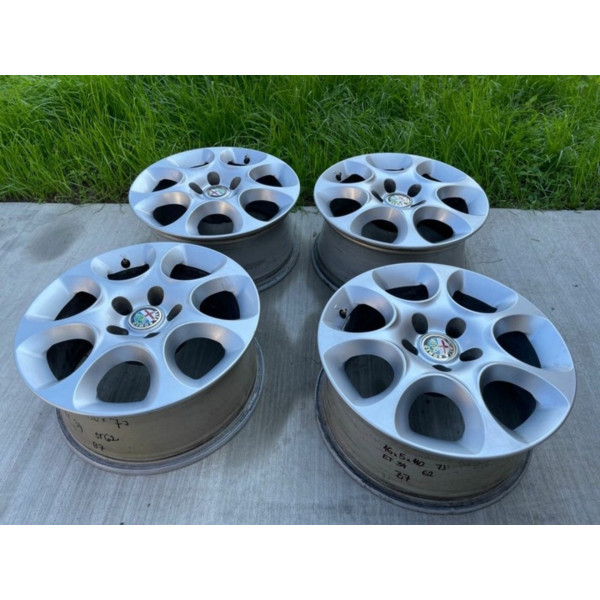 5x110 R16 7.0J ET34 65.1