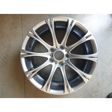 5x120 R18 8.0J ET40 72.6