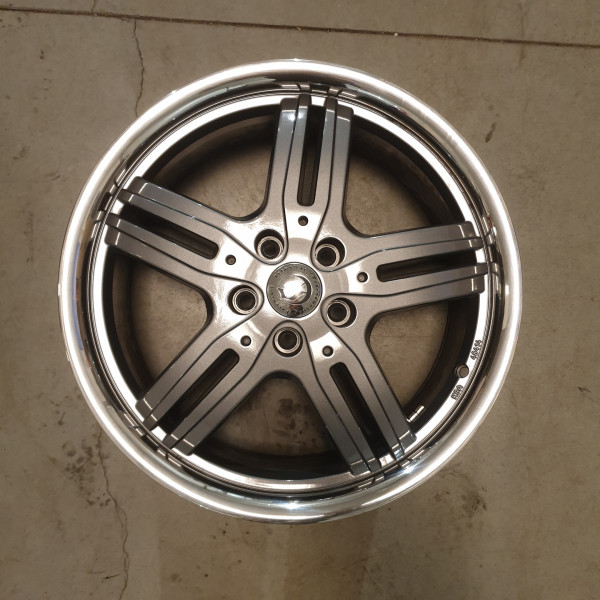 5x114.3 R18 8.0J ET40 74.1
