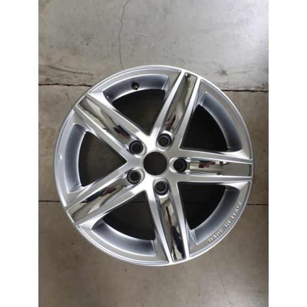 5x114.3 R16 7.0J ET40 76