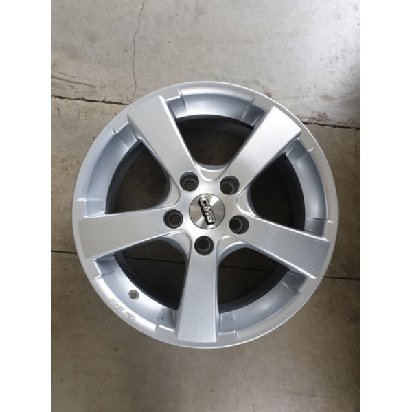5x114.3 R16 7.0J ET40 67